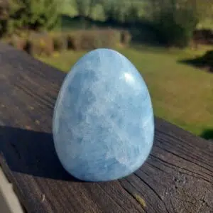 Seelenstein-Spezialstein-Calcit-blau-Freiform