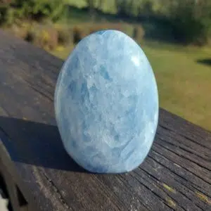 Seelenstein-Spezialstein-Calcit-blau-Freiform