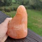 Seelenstein-Spezialstein-Calcit-orange-Freiform
