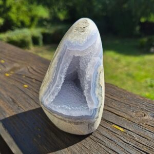 Chalcedon Freiform, Heilstein in Blau