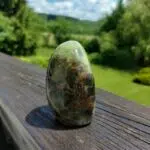 Seelenstein-Spezialstein-Chrysopras-Freiform1-2 Seelenstein-Spezialstein-Chrysopras-Freiform