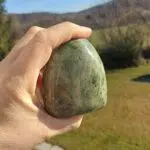 Seelenstein-Spezialstein-Chrysopras-Freiform9-2 Seelenstein-Spezialstein-Chrysopras-Freiform