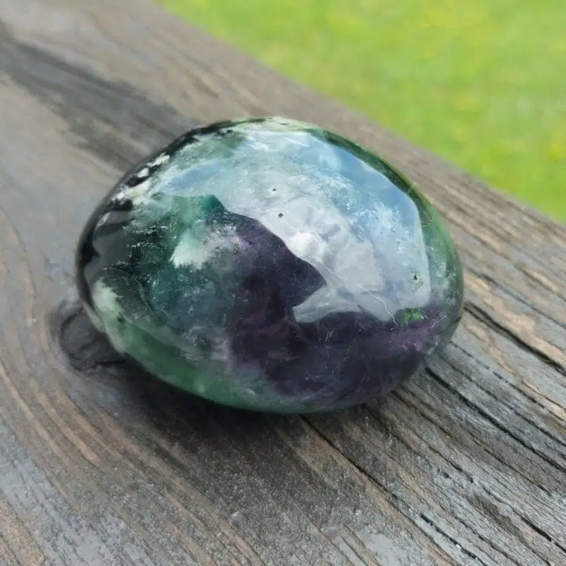 Seelenstein-Spezialstein-Fluorit-Regenbogen-Freiform-3-1 Seelenstein-Spezialstein-Fluorit-Regenbogen-Freiform