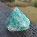 Seelenstein-Spezialstein-Fluorit-Spitze-halbpoliert