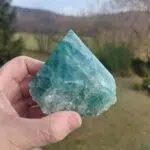 Seelenstein-Spezialstein-Fluorit-Spitze-halbpoliert