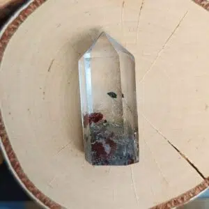 Seelenstein-Spezialstein-Gartenquarz-Spitze