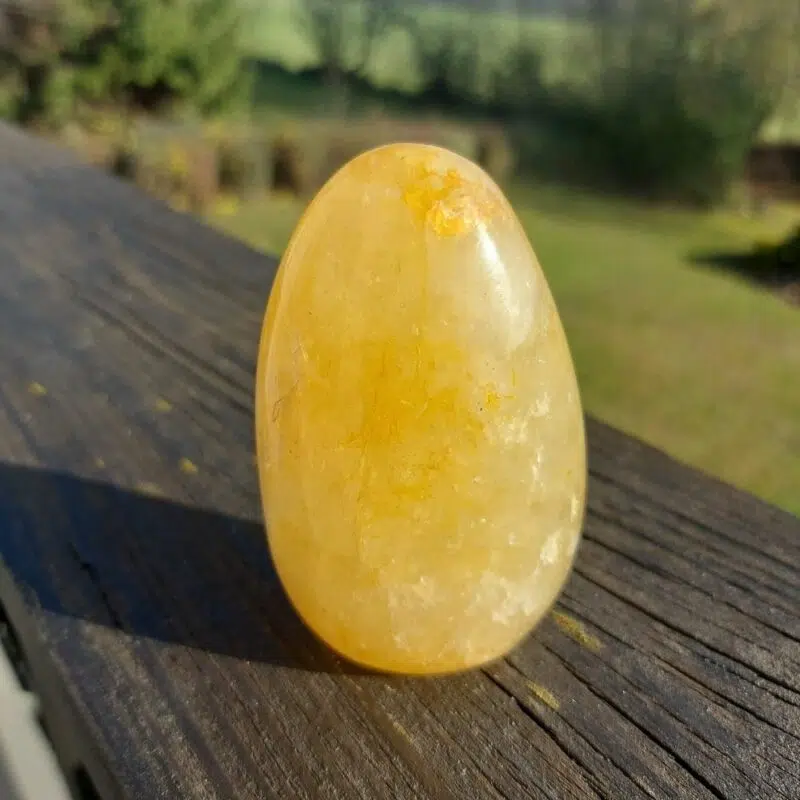 Seelenstein-Spezialstein-Golden-Quarz-Freiform