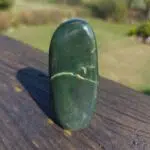 Seelenstein-Spezialstein-Jade-grün-Freiform