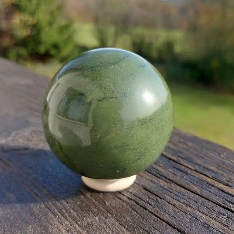 Seelenstein-Spezialstein-Jade-gruen-Kugel-1-1 Seelenstein-Spezialstein-Jade-gruen-Kugel