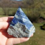 Seelenstein-Spezialstein-Lapis-Lazuli-Spitze-halbpoliert