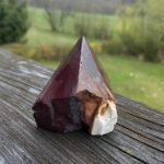 Seelenstein-Spezialstein-Mookait-Rohstein-Spitze-poliert