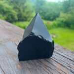 Seelenstein-Spezialstein-Obsidian-Rohstein-Spitze-halbpoliert