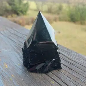 Seelenstein-Spezialstein-Obsidian-Rohstein-Spitze-halbpoliert