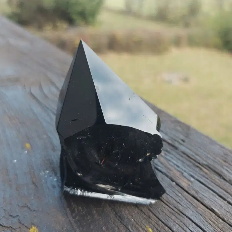 Seelenstein-Spezialstein-Obsidian-Rohstein-Spitze-halbpoliert