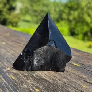 Seelenstein-Spezialstein-Obsidian-Rohstein-Spitze-halbpoliert