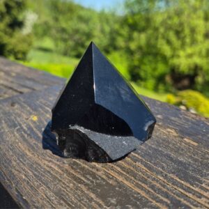 Seelenstein-Spezialstein-Obsidian-Rohstein-Spitze-halbpoliert