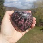 Seelenstein-Spezialstein-Rhodonit-Herz