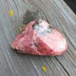 Seelenstein-Spezialstein-Rhodonit