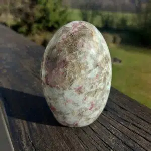 Seelenstein-Spezialstein-Rubellit-Freiform