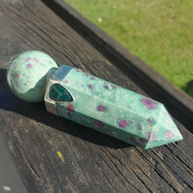 Seelenstein-Spezialstein-Rubin-Fuchsit-Stab