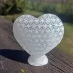 Seelenstein-Spezialstein-Selenit-Herz-Stand