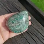 Seelenstein-Spezialstein-Smaragd-Freiform