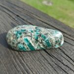 Seelenstein-Spezialstein-Smaragd-Freiform14-1 Seelenstein-Spezialstein-Smaragd-Freiform