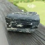 Seelenstein-Spezialstein-Turmalin-Rohstein-31-1 Seelenstein-Spezialstein-Turmalin-Rohstein