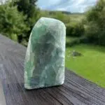 Seelenstein-Spezialsteine-Fluorit-grün-Freiform