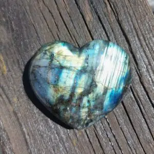 Seelenstein-Spezialsteine-Labradorit-Herz