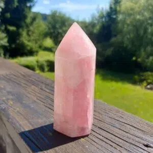 Seelenstein-Spezialsteine-Rosenquarz-Spitze