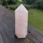 Seelenstein-Spezialsteine-Rosenquarz-Spitze
