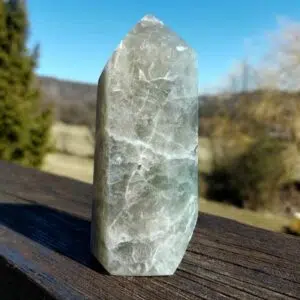 Seelentein-Spezialsteine-Fluorit-grün-Spitze